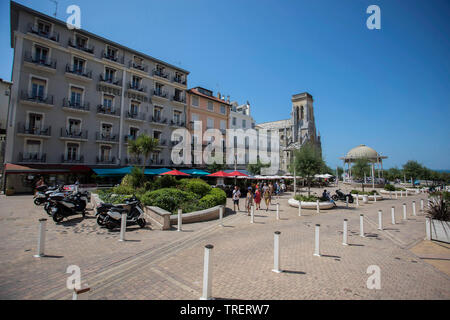 Biarritz (Sud-ouest de la France) : 'place Sainte-eugénie" square dans le centre-ville légende locale *** *** Banque D'Images