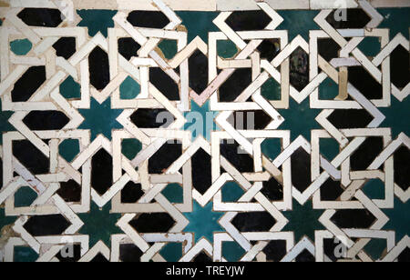 L'Espagne. Séville. L'Alcazar Royal. Des motifs géométriques sur des carreaux de céramique. Banque D'Images
