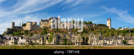 La forteresse royale de Chinon, Indre et Loire, Centre Val de Loire, France, Europe Banque D'Images