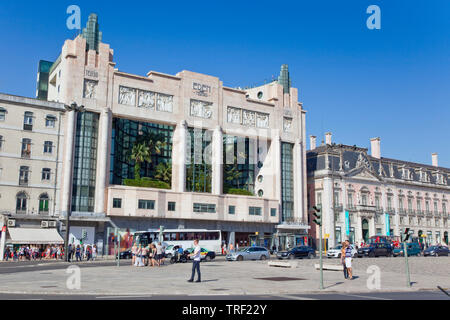 Le Portugal, Estremadura, Lisbonne, la Baixa, Eden théâtre ancien cinéma art déco de l'hôtel maintenant sur l'Avenue da Liberdade. Banque D'Images