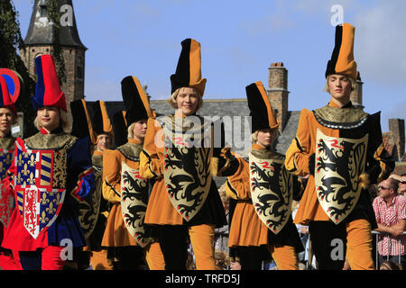 Le cortège de l'arbre d'or. Bruges. Belgique. Le concours de l'arbre d'or. Bruges. Belgique. Banque D'Images