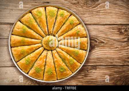 Baklava turc sur grunge background Banque D'Images