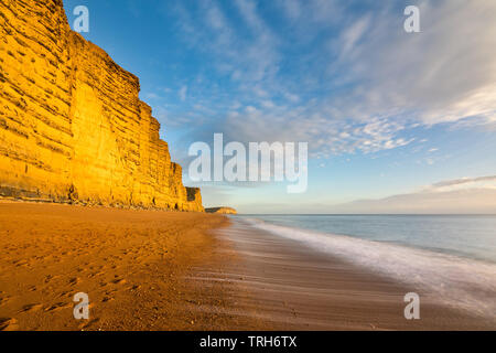 Les falaises de l'Est, West Bay, la Côte Jurassique, Dorset, England, UK Banque D'Images