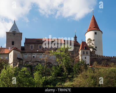 Vue sur château Krivoklat médiévale. République tchèque Banque D'Images