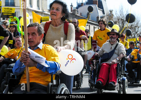 Mobilité prendre part à la "ni pauvres, ni soumis" de mars, Valence, Drôme, France Banque D'Images