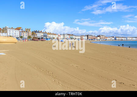 Weymouth, promenade et plage de sable principale centre ville ville de bord côte sud, dorset, England, UK, FR Banque D'Images