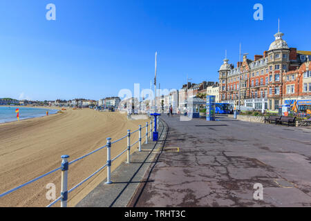 Weymouth, promenade et plage de sable principale centre ville ville de bord côte sud, dorset, England, UK, FR Banque D'Images