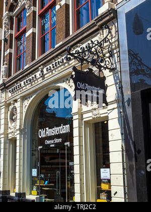 Un vieux magasin de fromage d'Amsterdam à Amsterdam, aux Pays-Bas. Banque D'Images