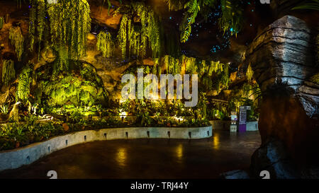 Singapour - 30 avril, 2019 : Entrée de la nouvelle attraction de Gardens By The Bay, floral fantaisie. Fantasy floral est la dernière attraction thématique à l'Ag Banque D'Images