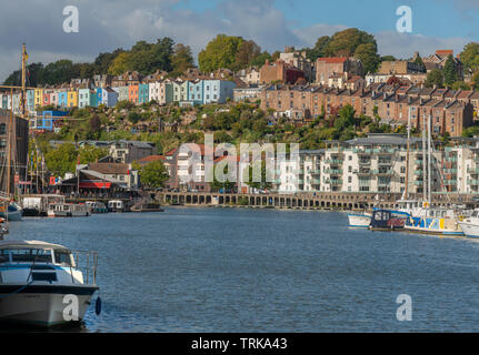 Avis de condensats chauds et Clifton Bristol à partir de bois des quais, UK Banque D'Images