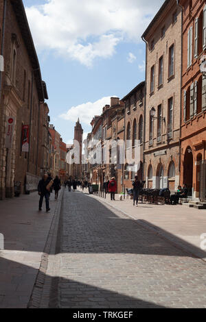 La rue semi-piétonne Rue du Taur, une rue médiévale très importante pour le commerce, Toulouse, Haute-Garonne Occitanie, France Banque D'Images