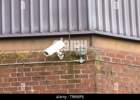 Sur CCTV un bâtiment industriel près de Birmingham en Angleterre Banque D'Images