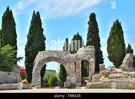 Nice, France - 19 juin 2014 : l'amphithéâtre romain de Cimiez Banque D'Images