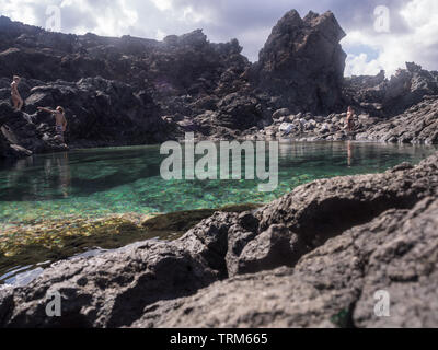 Des ondine ponf naturelles, à Pantelleria, Italie. Paysage méditerranéen. L'amour infidèle et trahison Banque D'Images