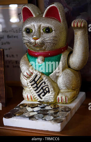 Le Japon Fortune Cat Banque D'Images