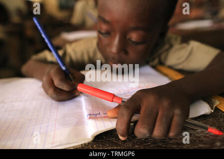 Ecole primaire d'Adjallé. Lomé. Le Togo. Afrique de l'Ouest. Banque D'Images