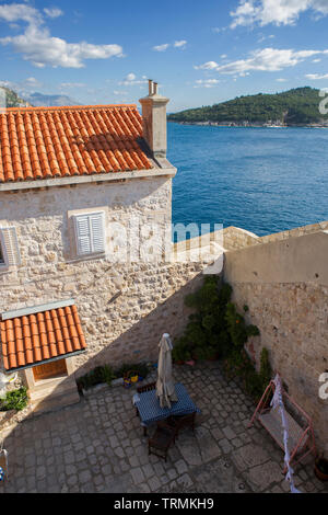 Chambre rue Ispod Mira, vu depuis les remparts de la ville, Stari grad, Dubrovnik, Croatie Banque D'Images