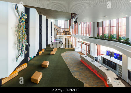 Le foyer de la Cairns Performing Arts Center, achevé à la fin de 2018. Cairns, Queensland, Australie