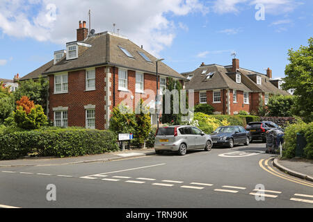 Wimbledon Village, London, UK. Maison individuelle maisons de style néo-géorgien à l'angle de Church Road et Old House Fermer Banque D'Images