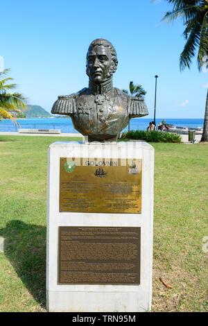 Statue de l'amiral russe Vassili Mikhaïlovitch Golovnin dans un parc sur l'estran de Port Vila, Vanuatu, Mélanésie Banque D'Images