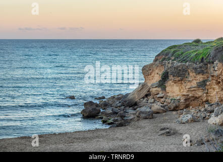 Ammes Beach après le coucher du soleil à Kefalonia / l'île de Céphalonie, Grèce Banque D'Images