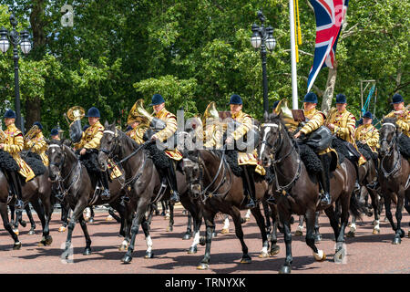 The Mounted Band of the Household Cavalry on the Mall at the Trooping The Color Ceremony, Londres, Royaume-Uni, 2019 Banque D'Images