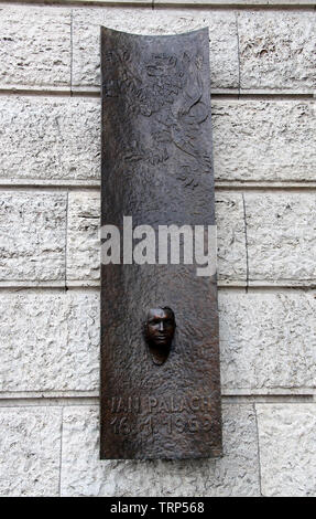 Plaque à la mémoire de Jan Palach à Prague Banque D'Images