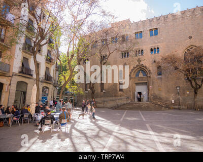 Barcelone, Espagne. Mai 2019. Scène à un jour d'été à la place du quartier gothique de Barcelone, Espagne Banque D'Images