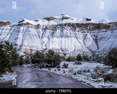 Jour de neige dans le parc, Parc d'état de Kodachrome Basin, Cannonville, Utah. Banque D'Images