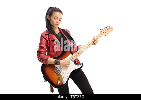 Rock star féminine jouant une guitare basse isolé sur fond blanc Banque D'Images