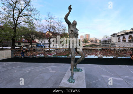 Sculpture de Satir sur pont des bouchers ou Mesarski la plupart, Ljubljana, Slovénie, Europe ville Banque D'Images