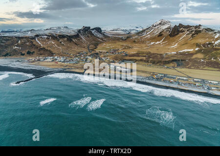 - Antenne de Vik i Myrdal, petit village, Côte Sud, Islande Banque D'Images