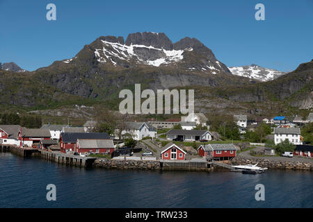 Village de pêcheurs, Svertelvika, près de Moskenes, îles Lofoten, Norvège Banque D'Images