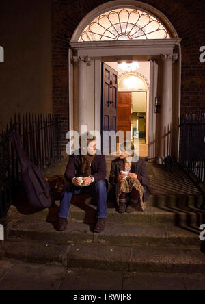 GLEN HANSARD et Marketa Irglova en une fois (2007). Copyright : Editorial uniquement. Pas de merchandising ou des couvertures de livres. C'est un document distribué au public. Les droits d'accès uniquement, aucune licence de droit d'auteur prévue. Seulement pour être reproduit dans le cadre de la promotion de ce film. Credit : SAMSON FILMS / Album Banque D'Images