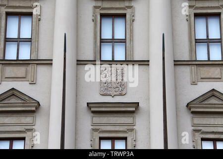 Détail de la façade de l'ensemble monumental Palais Czernin à Prague Banque D'Images