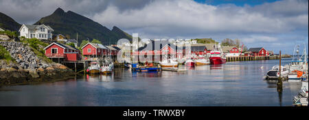 Village de pêcheurs, Svertelvika, près de Moskenes, îles Lofoten, Norvège Banque D'Images