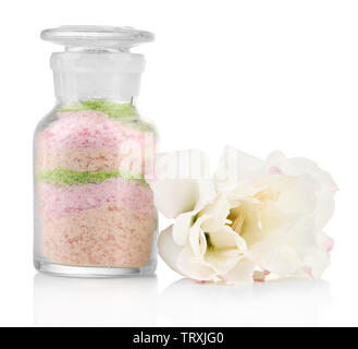 Bouteille en verre en sels aromatiques, isolated on white Banque D'Images