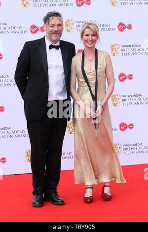 La Vierge PLAT British Academy Television Awards 2019 s'est tenue au Royal Festival Hall - Arrivées avec : Julia Davis, Julian Barratt Où : London, Royaume-Uni Quand : 12 mai 2019 Credit : Mario Mitsis/WENN.com Banque D'Images