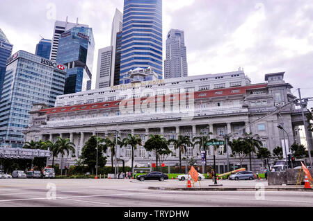 Singapour, 2e, octobre, 2015. Le Fullerton Hotel Singapore est un hôtel de luxe cinq étoiles situé près de l'embouchure de la rivière Singapour, dans l'Downtow Banque D'Images