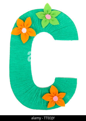 Lettre C créé aux couleurs de cour tricot isolated on white Banque D'Images