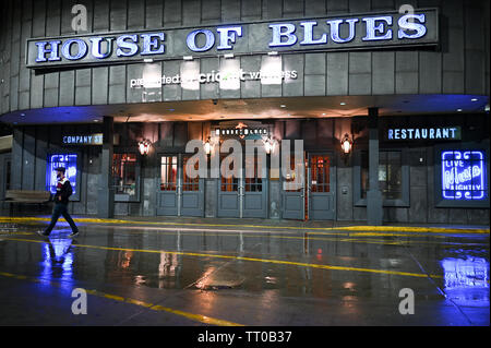 House of Blues par nuit dans le centre-ville de Chicago. House of Blues est une chaîne de salles de concert et des restaurants aux États-Unis. Banque D'Images