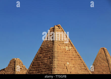 Pyramides de l'ancien monde au Soudan Banque D'Images