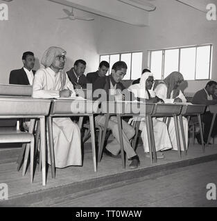 Années 1960, historiques, arabes, en classe, l'Arabie Saoudite. Banque D'Images