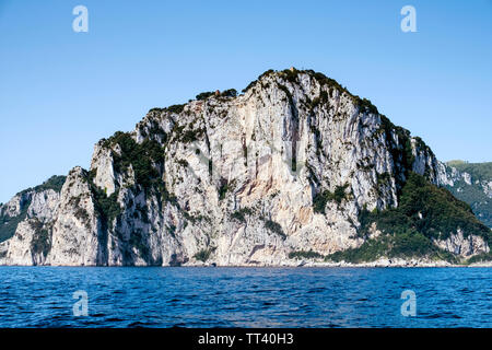 Les falaises de Capri, Italie Banque D'Images