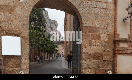 MONSERRAT, ESPAGNE - 20 février 2019 : Abbaye de Santa Maria de Montserrat à Monistrol de Montserrat, en Catalogne. Banque D'Images