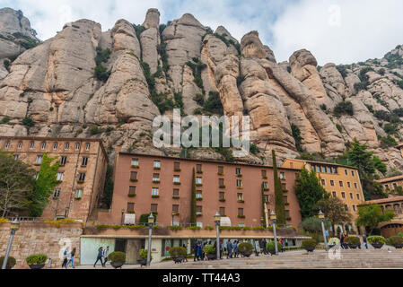 MONSERRAT, ESPAGNE - 20 février 2019 : Abbaye de Santa Maria de Montserrat à Monistrol de Montserrat, en Catalogne. Banque D'Images