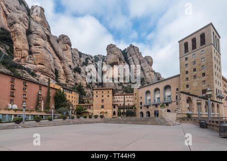 L'Abbaye de Santa Maria de Montserrat à Monistrol de Montserrat, en Catalogne, Espagne. Banque D'Images