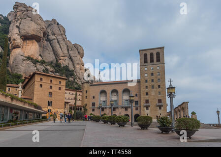 MONSERRAT, ESPAGNE - 20 février 2019 : Abbaye de Santa Maria de Montserrat à Monistrol de Montserrat, en Catalogne. Banque D'Images