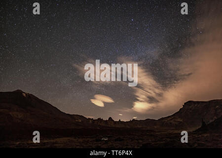 Une vue panoramique vue de la nuit du Parc National de Teide Banque D'Images