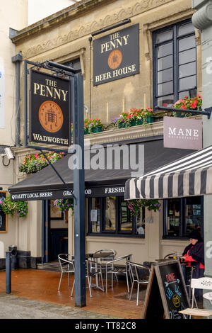 Autour de la région de Bristol Clifton Downs Le Penny, un Wadworth Pub Banque D'Images